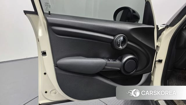 Mini Cooper id 4250953 из Кореи 16