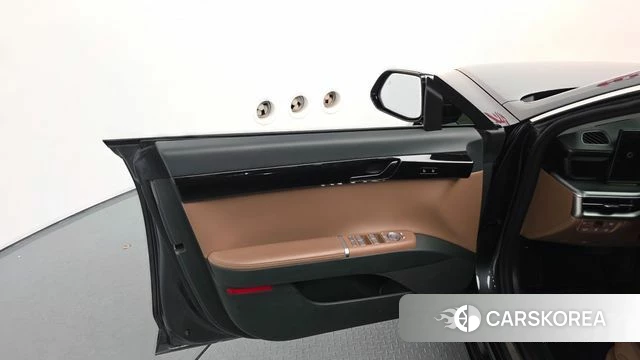 Hyundai Grandeur Hybrid (GN7) id 4591881 из Кореи 16