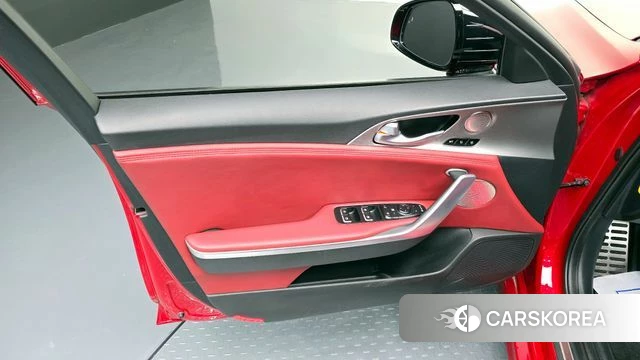 Kia Stinger id 4311025 из Кореи 16