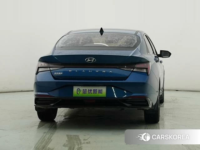 Hyundai Elantra id 4374614 из Китая 16