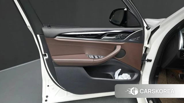 BMW X3 (G01) id 4285474 из Кореи 16