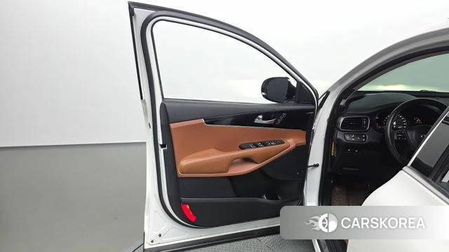 Kia The New Sorento id 4285544 из Кореи 16