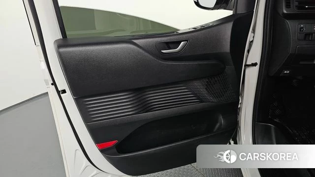 Hyundai Staria id 4904373 из Кореи 16