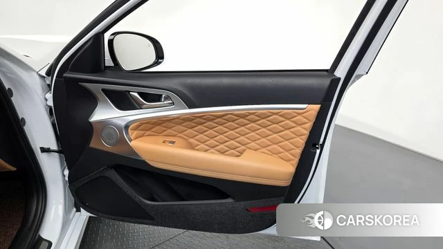 Genesis The New G70 id 4719563 из Кореи 16