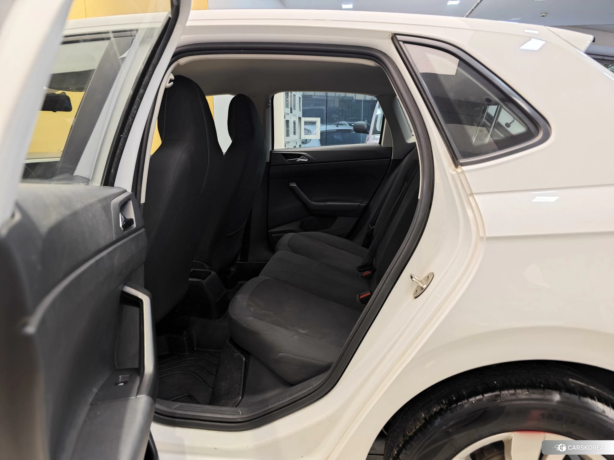 Volkswagen Polo id 4454762 из Китая 16