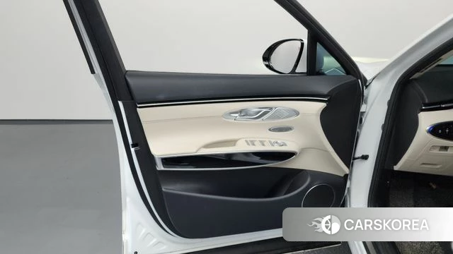 Genesis GV70 id 4381658 из Кореи 16