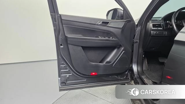 Ssangyong Rexton Sports Cannes id 4195976 из Кореи 16