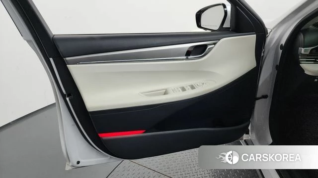 Hyundai The New Grandeur IG id 4330216 из Кореи 16
