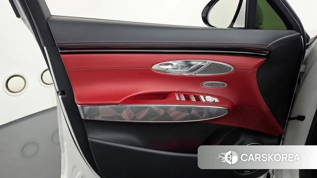 Genesis GV70 id 4739980 из Кореи 16