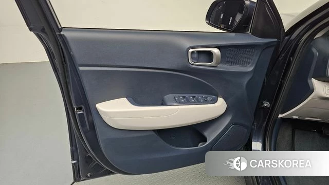 Hyundai Venue id 4344285 из Кореи 16