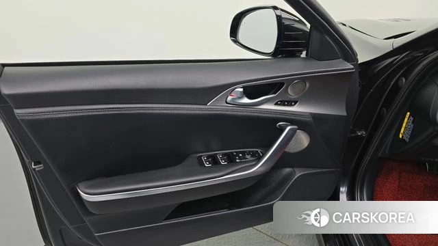Kia Stinger id 4447967 из Кореи 16