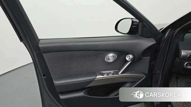 Genesis GV60 id 4202302 из Кореи 16