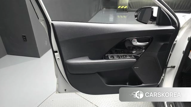 Kia Niro EV id 4917924 из Кореи 16