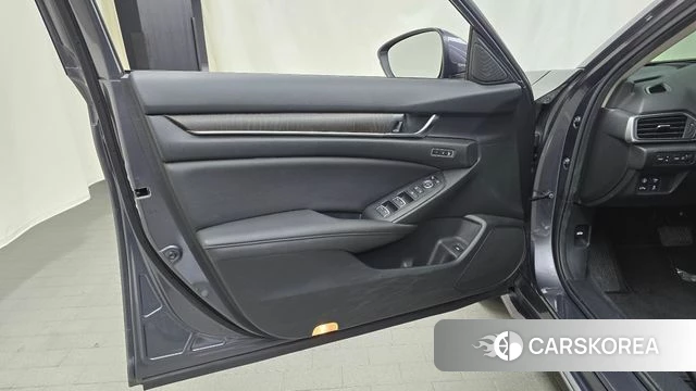 Honda Accord 10th Generation id 4520013 из Кореи 16
