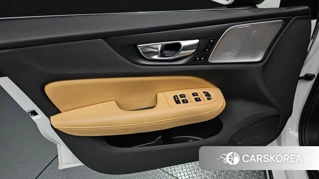 Volvo S60 3rd generation id 4534977 из Кореи 16