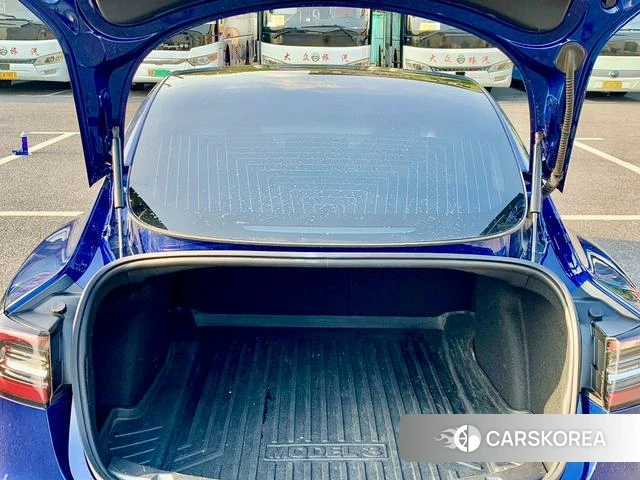 Tesla Model 3 id 4253086 из Китая 16