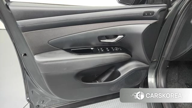Hyundai The New Tucson (NX4) id 4381209 из Кореи 16