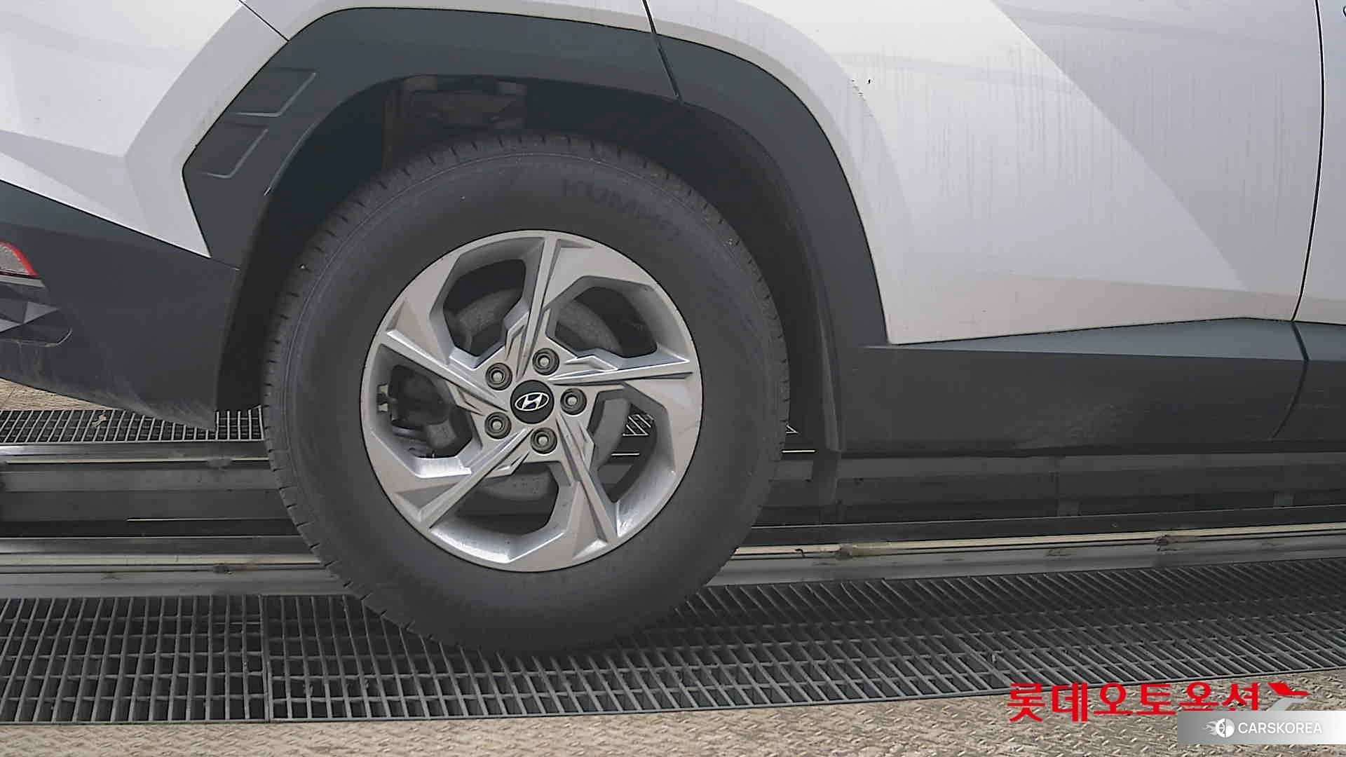 Hyundai Tucson id 3888313 из Кореи 16