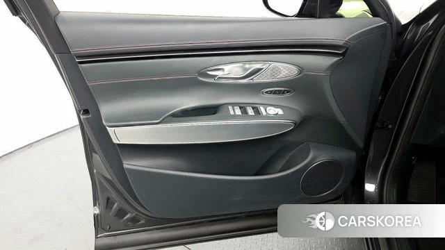 Genesis GV70 id 4231946 из Кореи 16