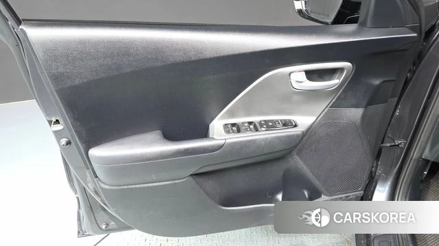Kia The New Niro id 4489712 из Кореи 16