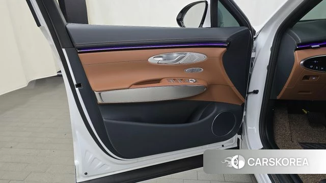 Genesis GV70 id 4578447 из Кореи 16