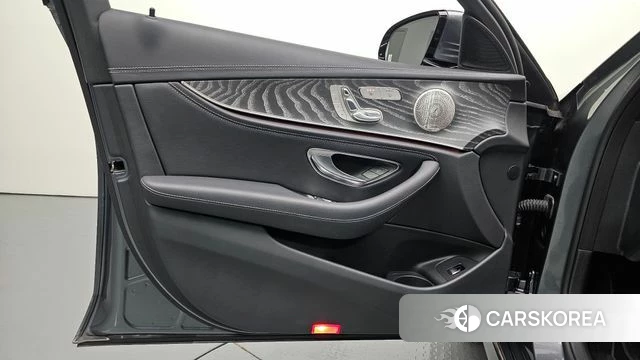 Mercedes-Benz E-Class W213 id 4457792 из Кореи 16