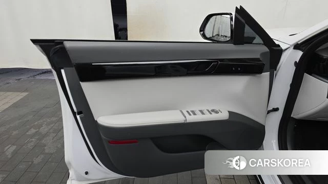 Hyundai Grandeur Hybrid (GN7) id 4749560 из Кореи 16