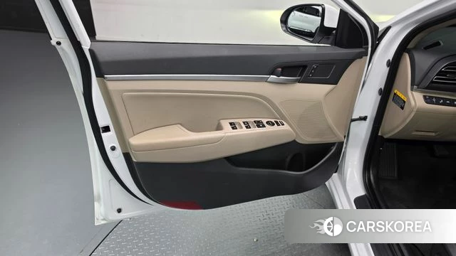 Hyundai The New Avante AD id 4937583 из Кореи 16