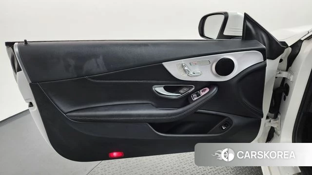 Mercedes-Benz C-Class W205 id 4614736 из Кореи 16