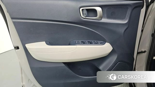 Hyundai Venue id 4941340 из Кореи 16