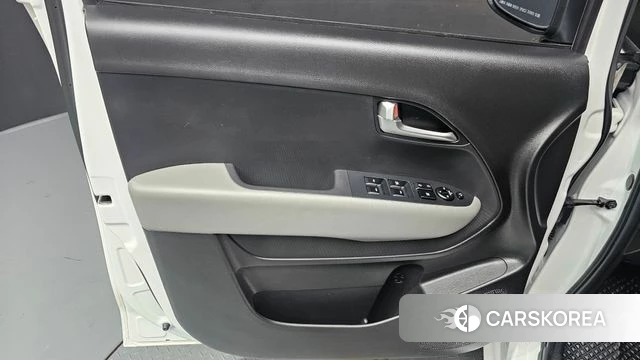 Kia The New Kia Ray EV id 4847811 из Кореи 16