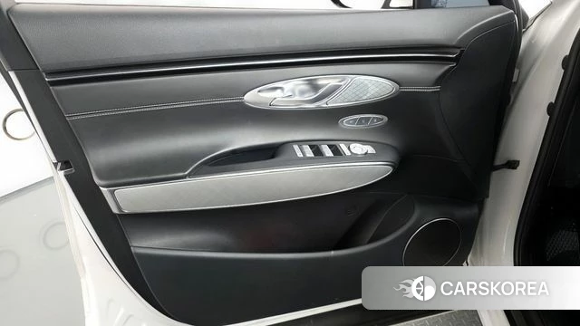 Genesis Electrified GV70 id 4267431 из Кореи 16