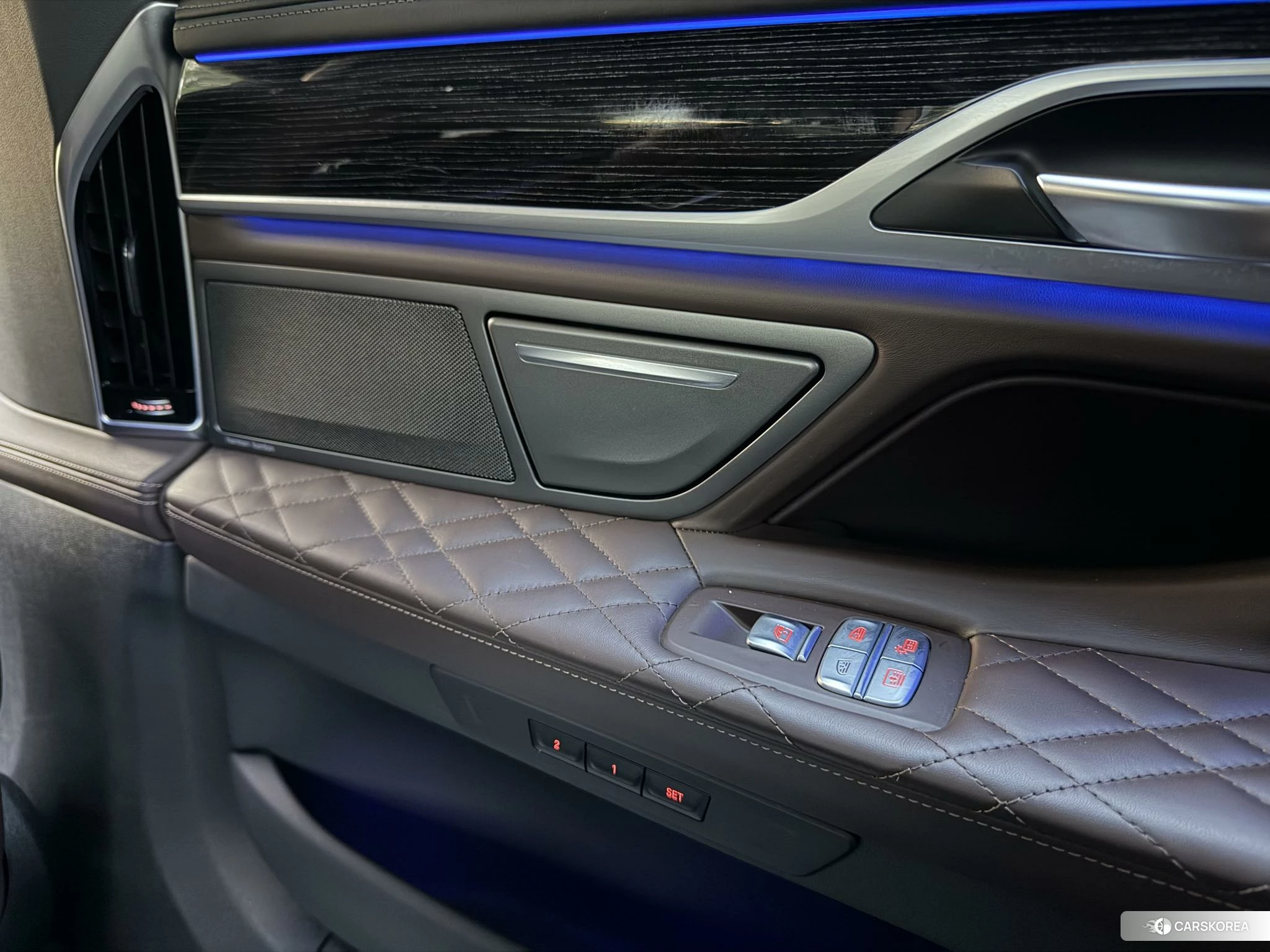 BMW 7 series id 4453692 из Китая 16