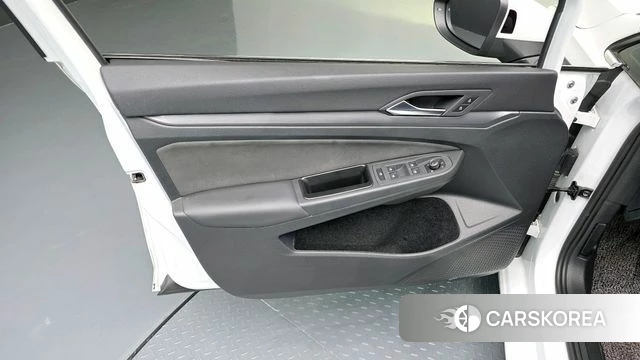Volkswagen Golf 8th Generation id 4243258 из Кореи 16