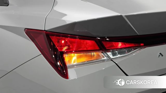 Hyundai Avante Hybrid (CN7) id 4872625 из Кореи 16