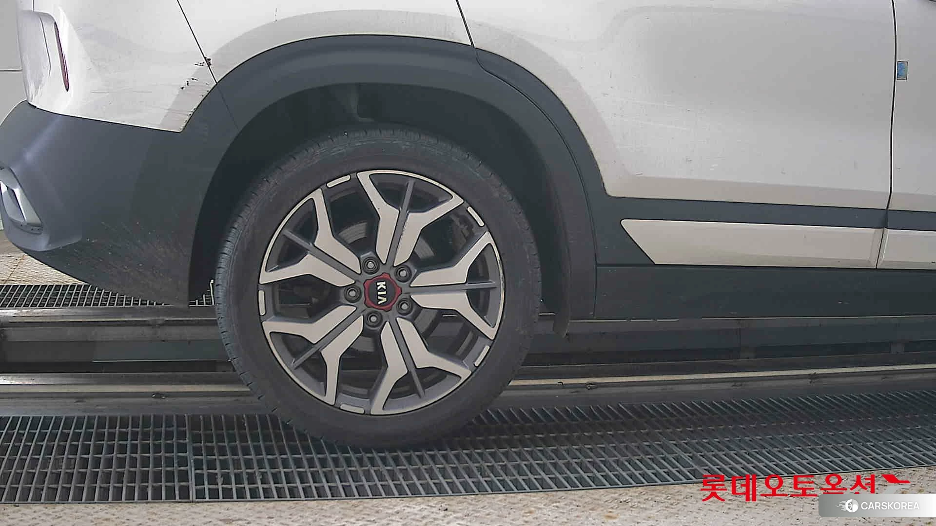 Kia Seltos id 4909225 из Кореи 16