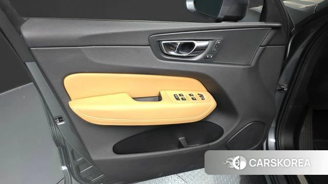 Volvo XC60 second Generation id 4397920 из Кореи 16