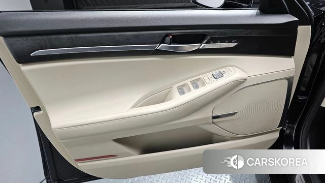 Genesis G90 id 4424122 из Кореи 16