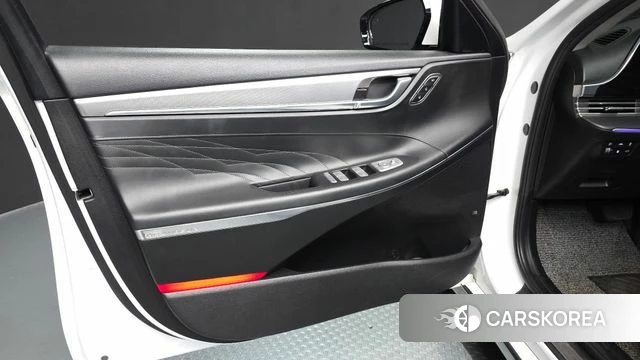 Hyundai The New Grandeur IG Hybrid id 4362250 из Кореи 16