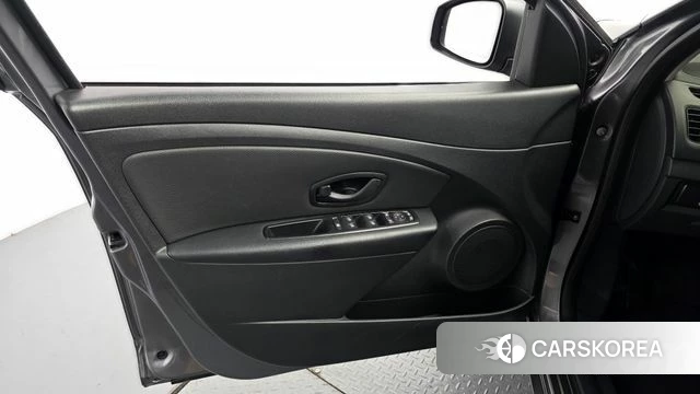Renault Korea (Samsung) SM3 Neo id 4873562 из Кореи 16