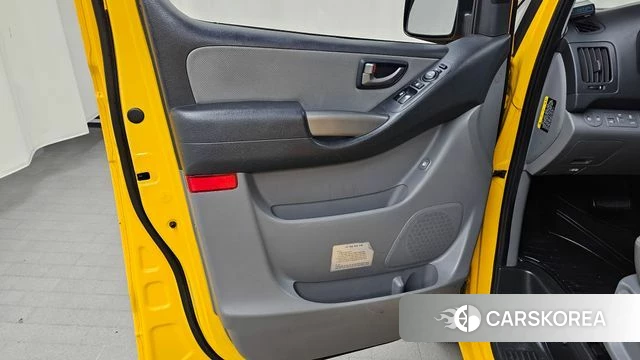 Hyundai The New Grand Starex id 4536577 из Кореи 16