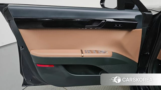 Hyundai Grandeur Hybrid (GN7) id 4548879 из Кореи 16