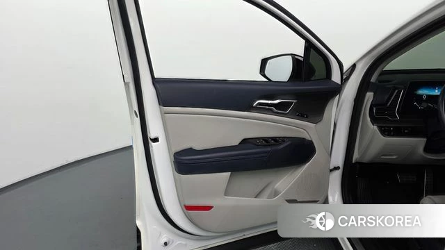Kia Sportage 5th Generation Hybrid id 4666036 из Кореи 16
