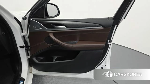 BMW X4 (G02) id 4692274 из Кореи 16