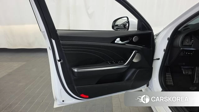 Kia Stinger Meister id 4445576 из Кореи 16