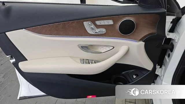 Mercedes-Benz E-Class W213 id 4561966 из Кореи 16