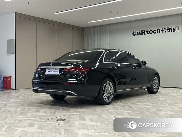 Mercedes-Benz E-class id 4275230 из Китая 16