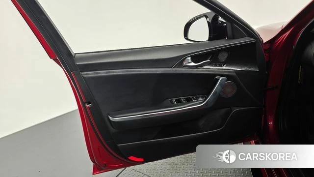 Kia Stinger id 4626418 из Кореи 16