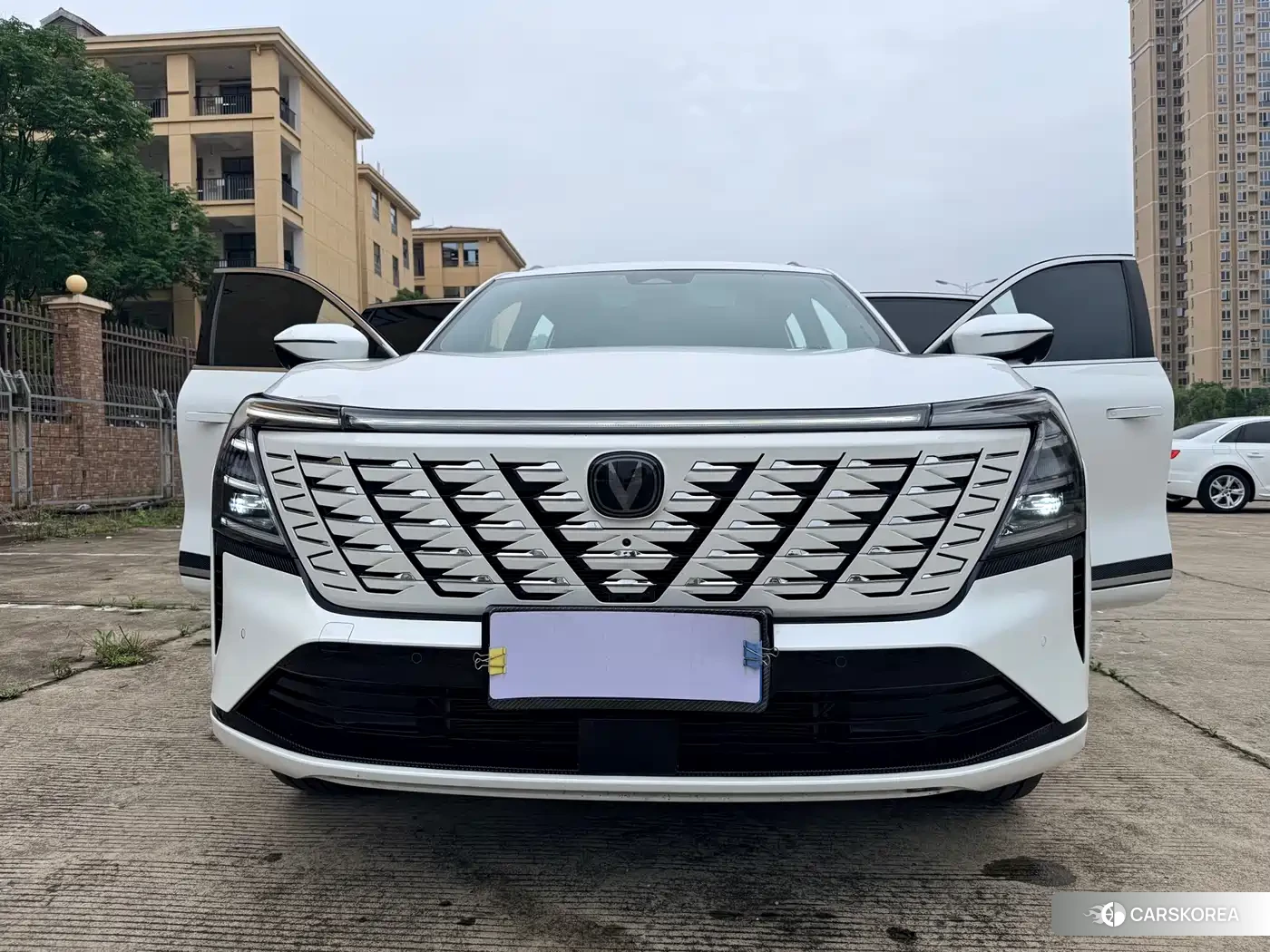 Chang'an Changan CS75PLUS id 4545828 из Китая 16