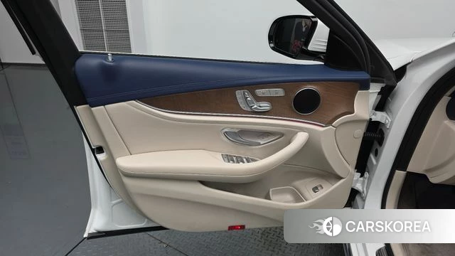 Mercedes-Benz E-Class W213 id 4435297 из Кореи 16